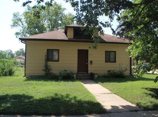 322 W 22nd St, South Sioux City, NE 68776
