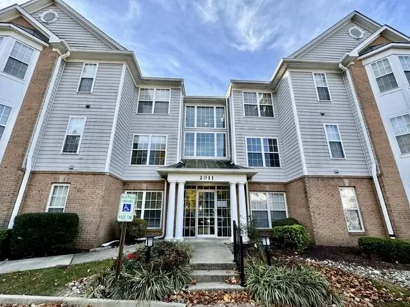 2011 Gov Thomas Bladen Way APT 303, Annapolis, MD 21401