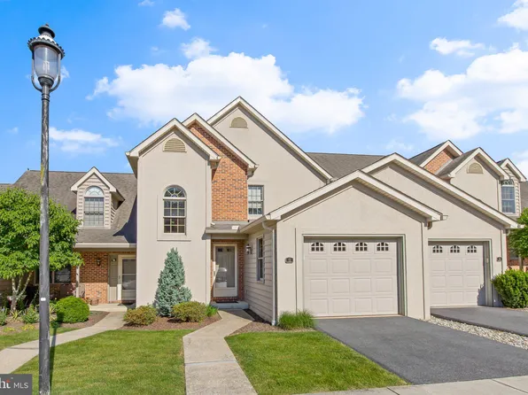 13 Sussex Pl, Lititz, PA 17543