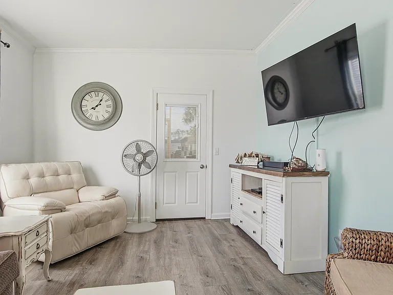 1219 Thomas Dr #91 — Photo 6