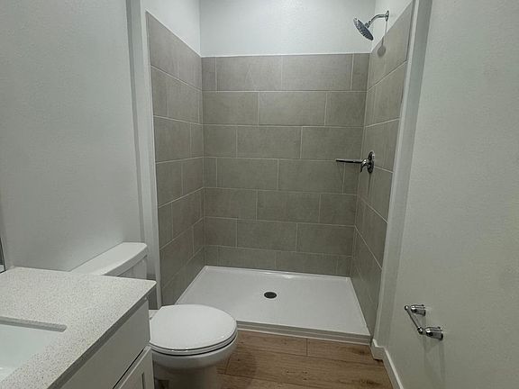 4th image of 5109 Arrowfeather Ct