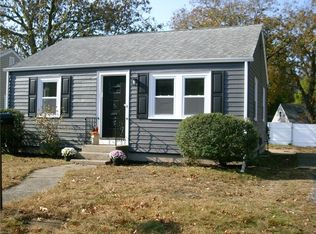 61 Danforth St, Warwick, RI 02888