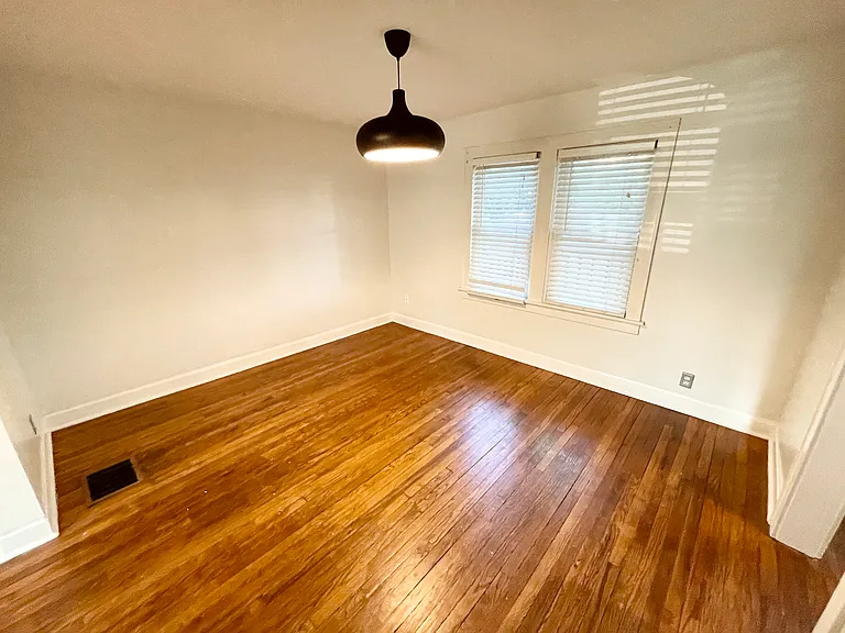 1184 Sidney St — Photo 5