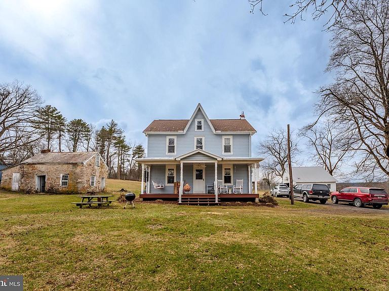 Listing photo 4