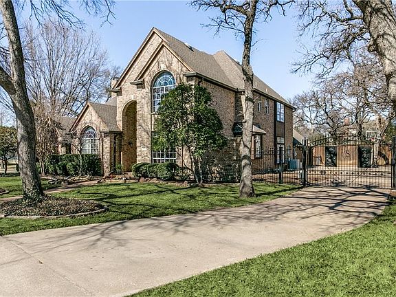 5th image of 201 Timber Lake Way