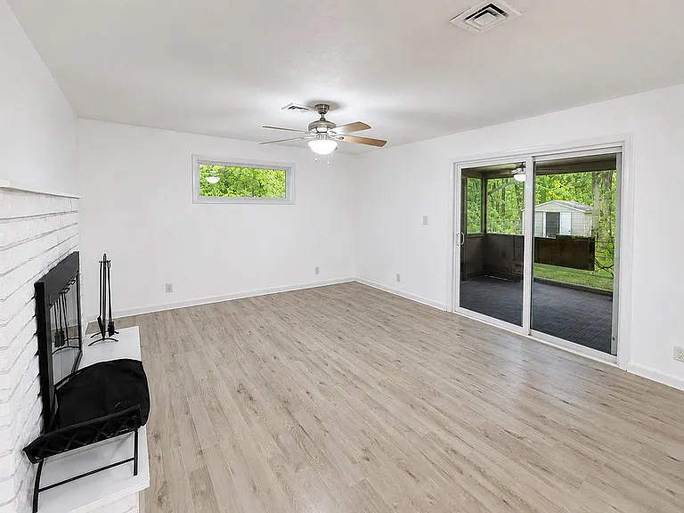 553 Fernwood Farms Rd — Photo 4