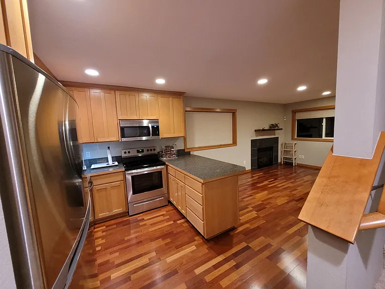 9541 Interlake Ave N #C — Photo 3