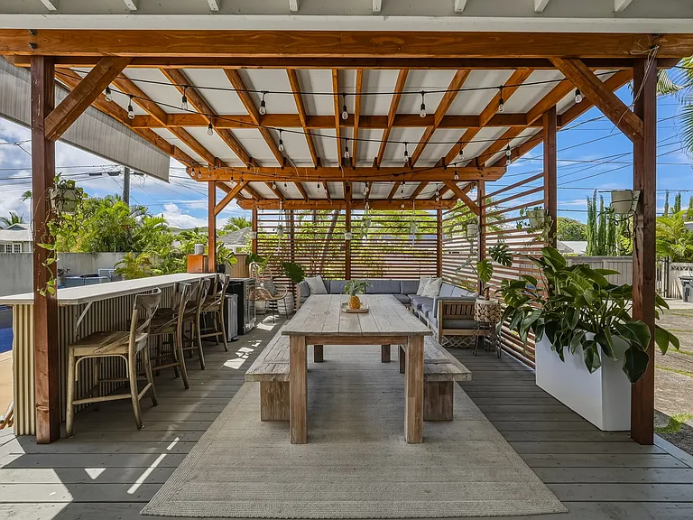 223 Mookua St — Photo 34