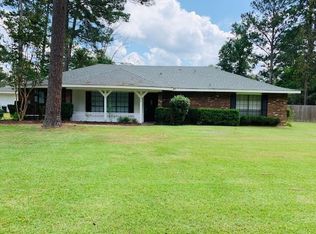 589 Magnolia Rd, Bogalusa, LA 70427