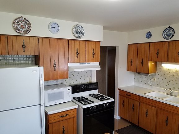 5th image of 632 Carroll Pkwy