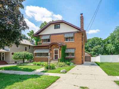 228 N London Ave, Rockford, IL, 61107