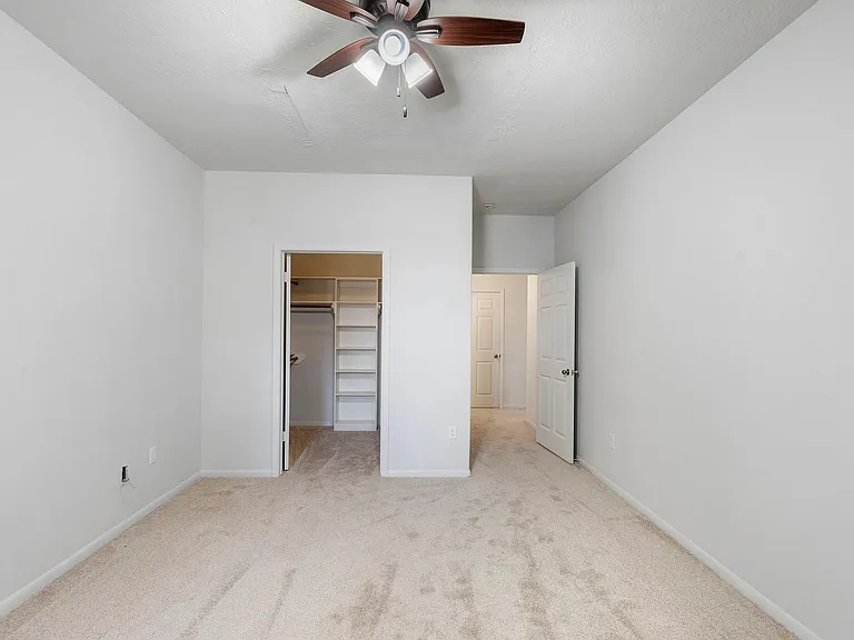 1310 E James St #18 — Photo 17