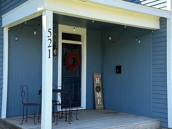 2nd image of 521 N Oakland Avenue