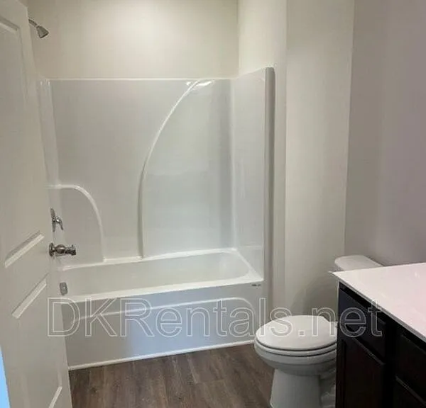223 Grand Central Way — Photo 12