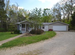 2300 Ballard School Rd, La Grange, KY 40031