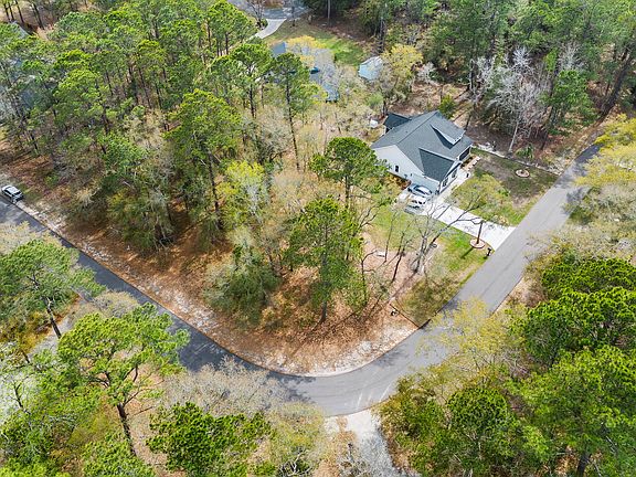 2nd image of 745 Lakeside Drive SE
