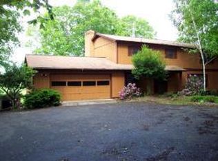 612 S Jefferson St, Lewisburg, WV 24901