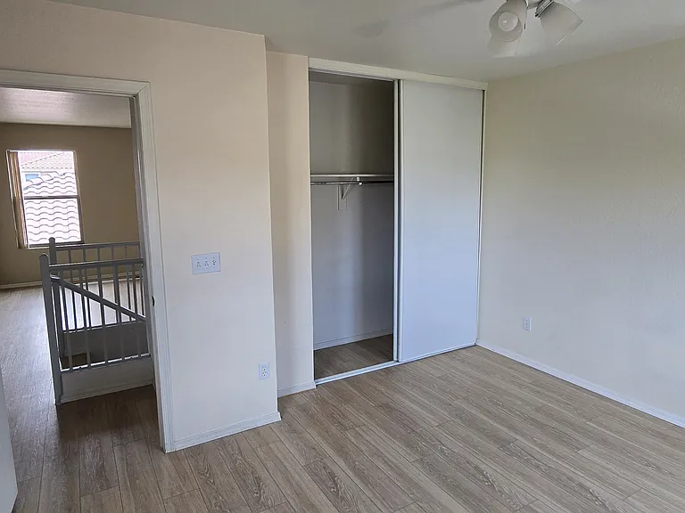 2369 E 35th Ave — Photo 18