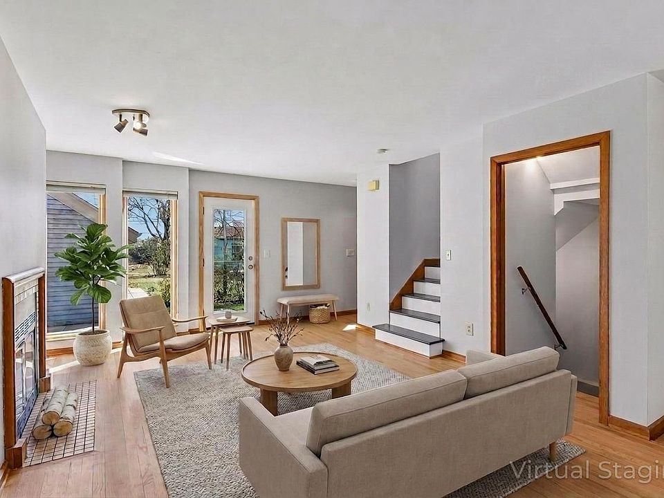 1st image of 2409 24th Ave S