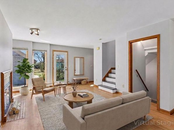 2409 24th Ave S, Minneapolis, MN 55406