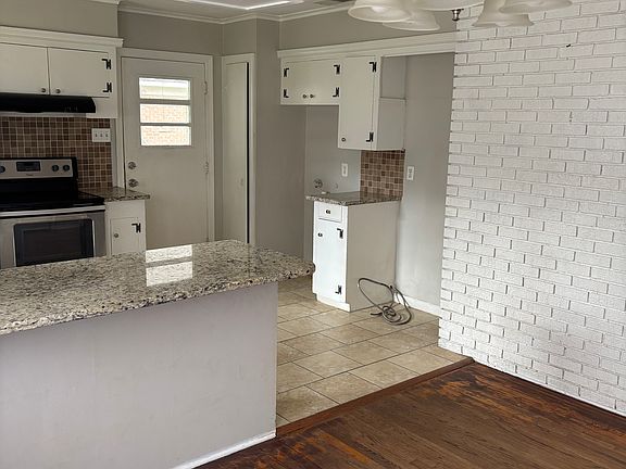 2nd image of 143 Carroll St