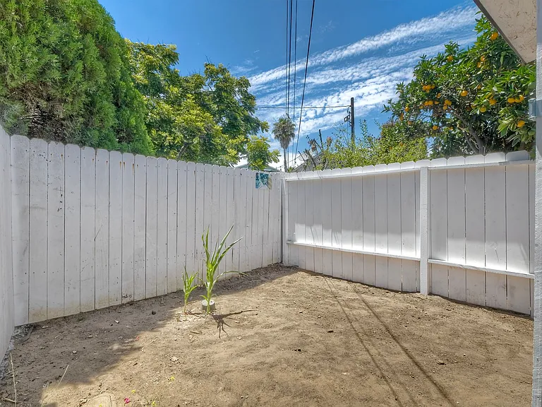 4108 Mission Ave #B — Photo 21