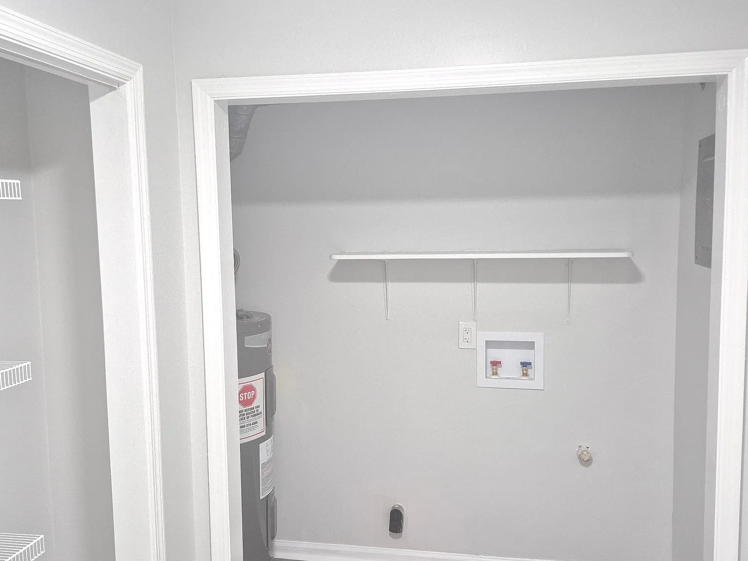 2 bed, 1.5 bath, 1136 sqft, $1,380 — Photo 4