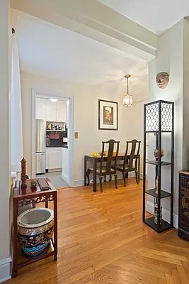 4th image of 400 E 59th St APT 8D