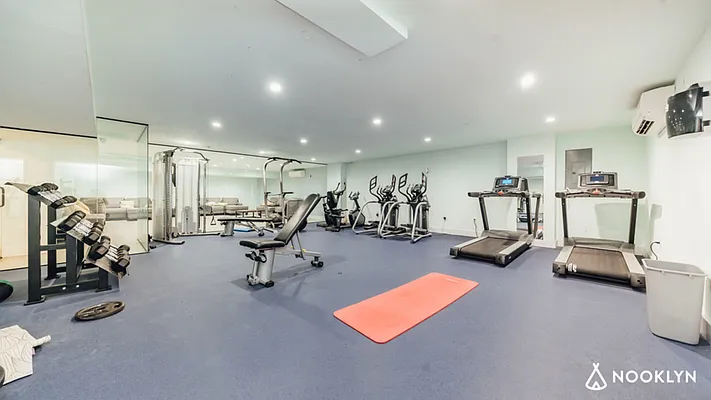 Rented by Nooklyn NYC LLC | media 10