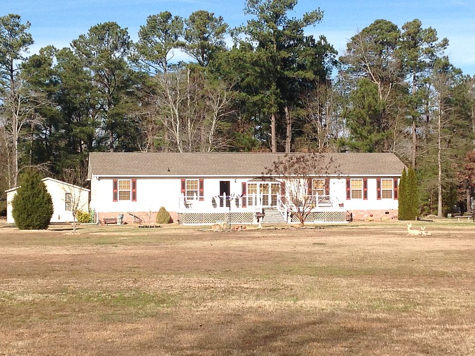 4 Bedroom 3 bath 2,140 sf.