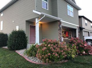 5595 Tuscan Ct, Fargo, ND 58104