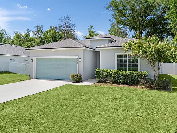 2nd image of 8578 SE 164th Pl
