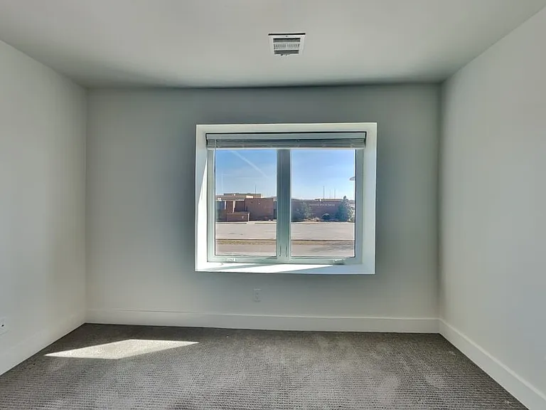 217 N Wright St — Photo 8