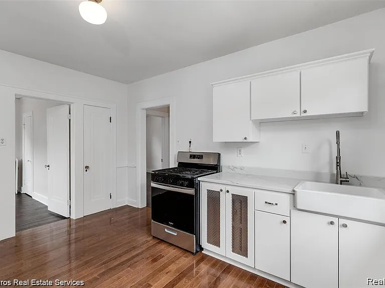 1413 Somerset Rd #1413 — Photo 8