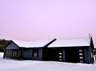 38 Bartlett Cove Dr, Orrington, ME 04474