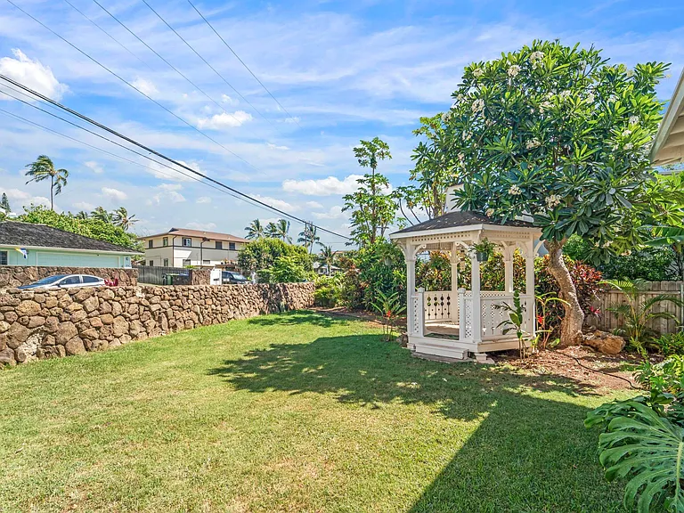 215 Kaelepulu Dr — Photo 23