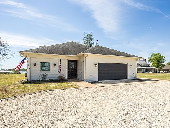 5th image of 1299 Bream Rd