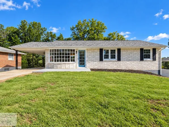 493 Lakeside Dr, Danville, VA 24540