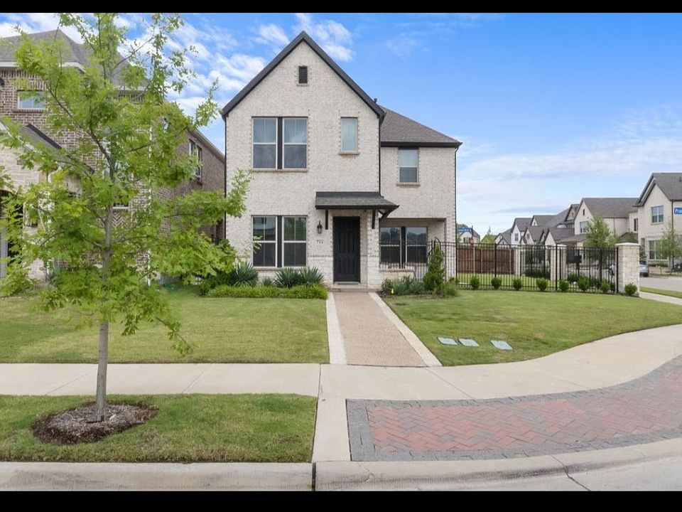 1st image of 711 Prairie Falcon Dr