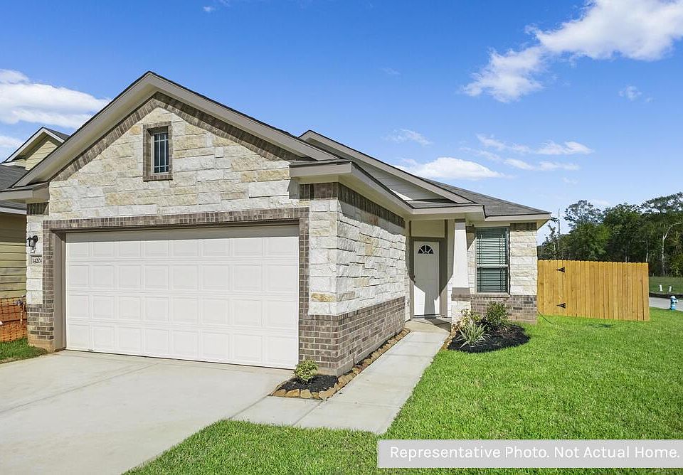 1st image of 3082 Arrowwood Dr