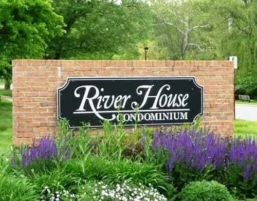 1209 Island Dr Photo 1