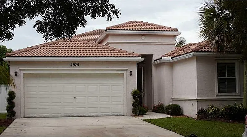 4975 SW 166th Ave