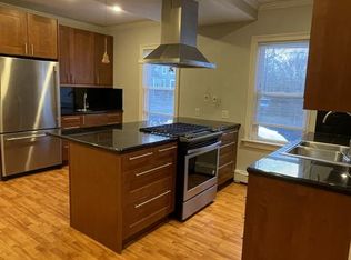 18 Vernon St #1, Warren, RI 02885