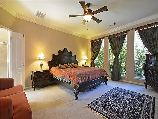 2409 Tivoli Dr — Photo 9