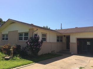 1213 W Dallas St, Wichita, KS 67217