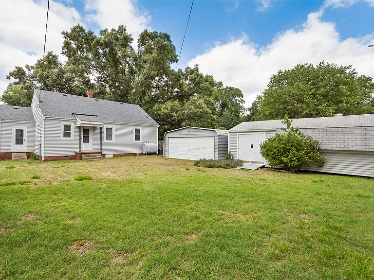 2307 Rawlings Ct — Photo 43