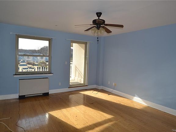 5th image of 312 Harbor Cv #312
