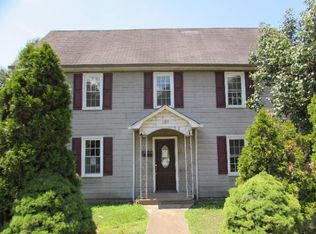 209 Maple Pl NW, Lenoir, NC 28645