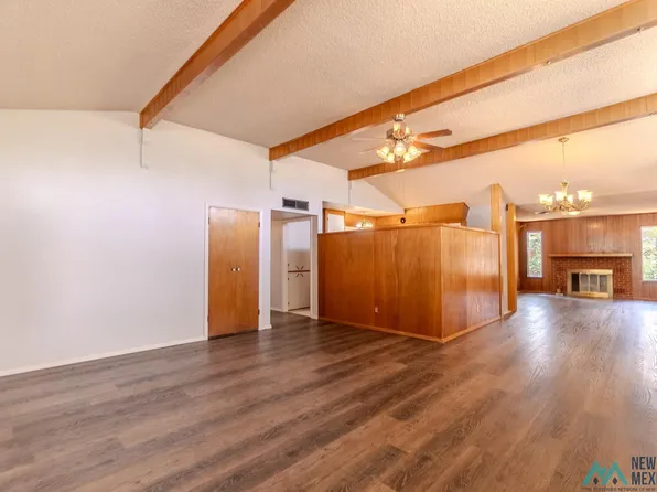 616 E 18th St, Portales, NM 88130
