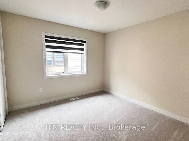 Sundin Dr — Photo 19